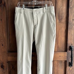 Men's Nike Flex essential Dri-Fit pleated golf pants - size 30x32